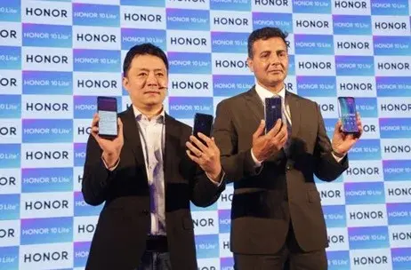 Honor 10 Lite India Launch Executed by Vibgyor