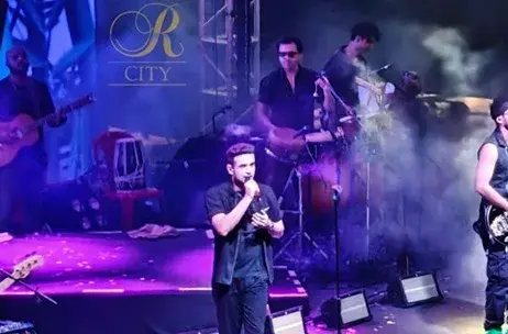 Sanam Live at R City Mall: A Night of Music, Nostalgia, and Electrifying Energy