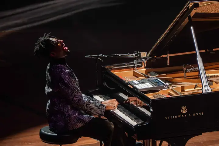 Jon Batiste Delivers a Spellbinding Debut Performance in Mumbai, Blending Emotion, Mastery and Musical Alchemy