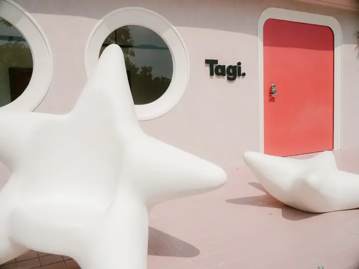 Tagi. 新店正式停靠阿那亚