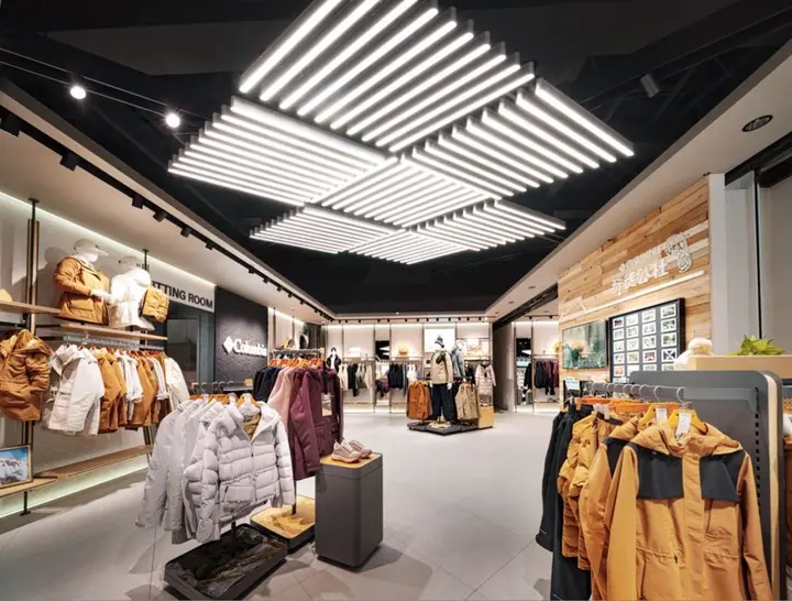 Columbia 全新门店拥抱户外消费新体验