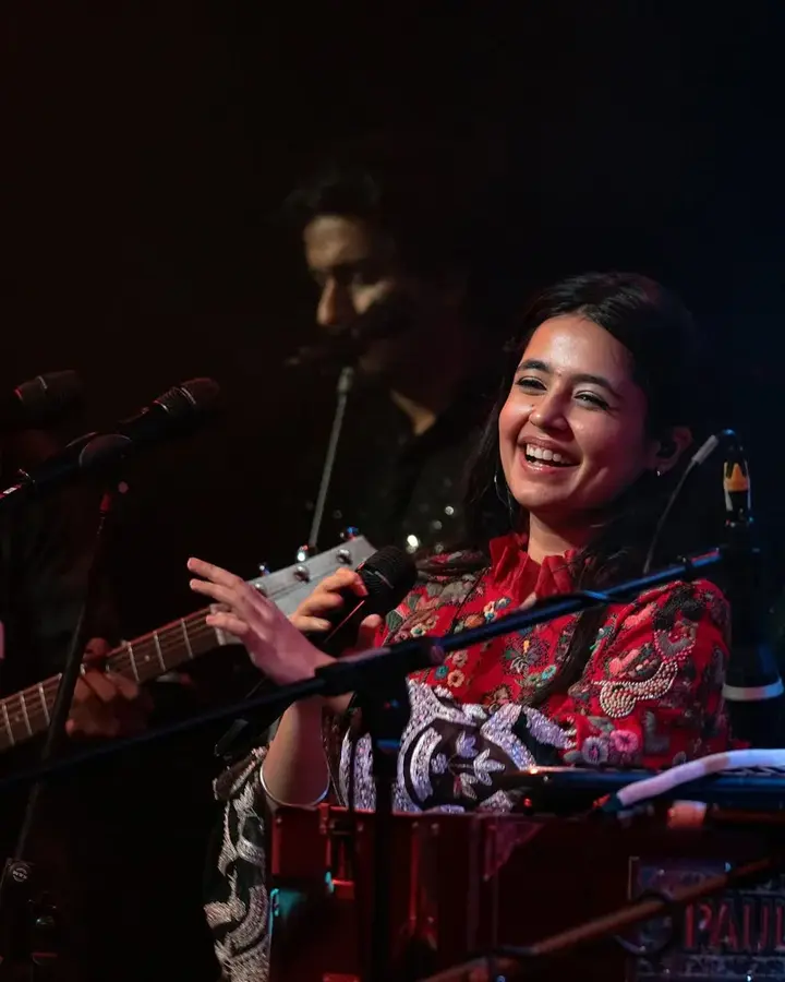 A Mehfil to Remember: Hargun Kaur’s Musical Night at Mumbai’s Iconic Royal Opera House