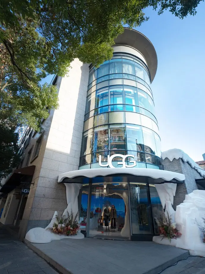 UGG 上海旗舰店开幕邀你一起「新雪来潮」