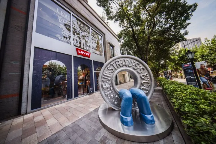 Levi’s 上海新天地限时空间启幕