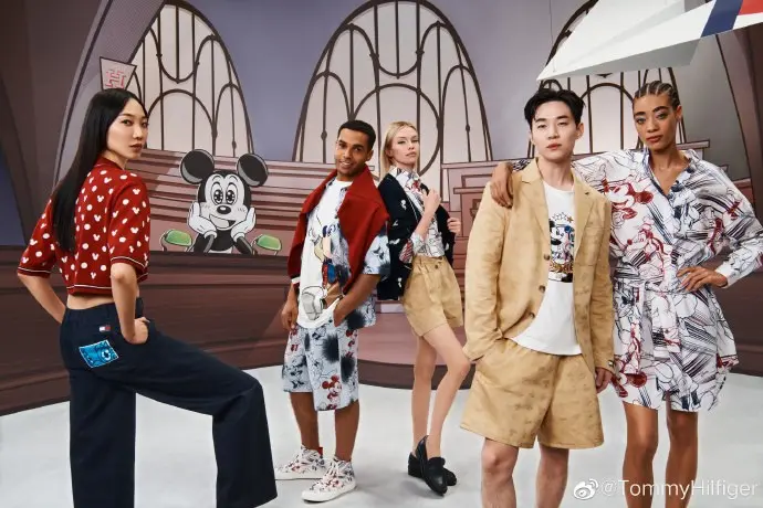DISNEY × TOMMY HILFIGER 联名玩转「天猫奇喵营」